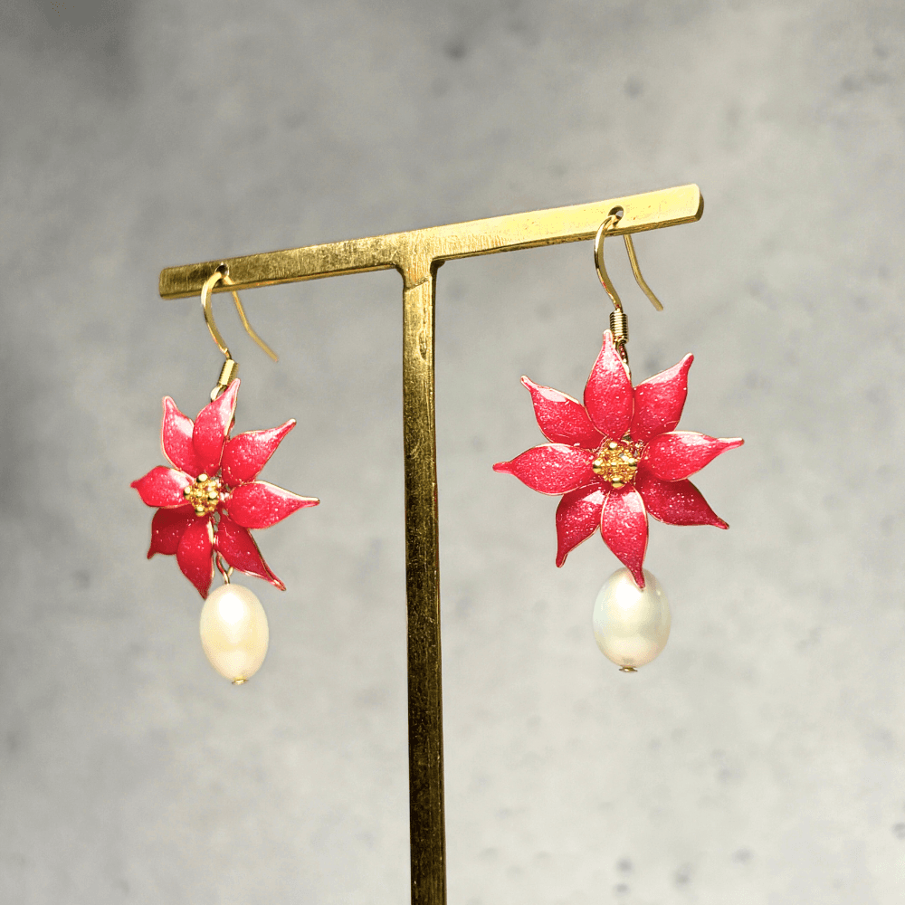 【ポインセチア】ピアス /一輪/レッド/クリスマス/金属アレルギー対応/サージカルステンレス/冬の新作/受注生産 | 5枚目